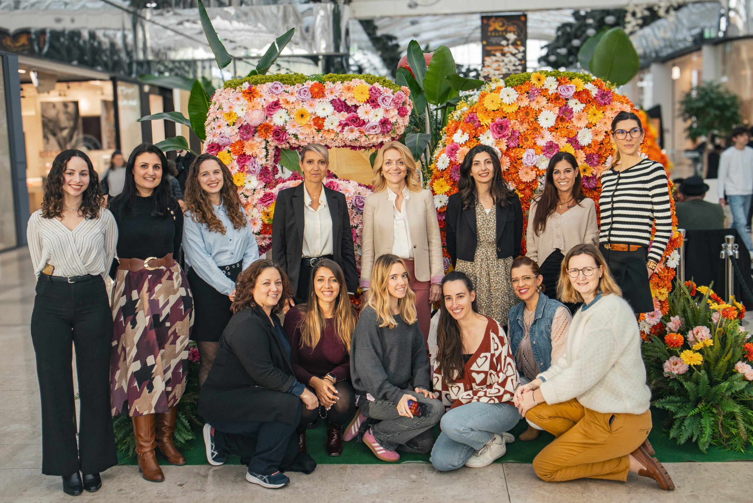 Photo de des femmes Groupe Elancia